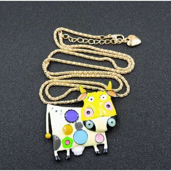 Betsey Johnson Necklace Yellow Enamel Cow Pendant Gold Tone - Picture 1 of 2